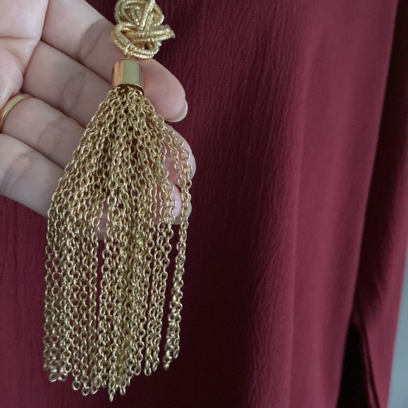 Asymmetrical burgundy suit - Picture 9 of 10